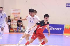 Tuyển thủ tỏa sáng bằng cú đúp, Thái Sơn Bắc vững ngôi đầu